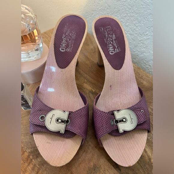 Salvatore Ferragamo Sandels - Picture 2 of 10